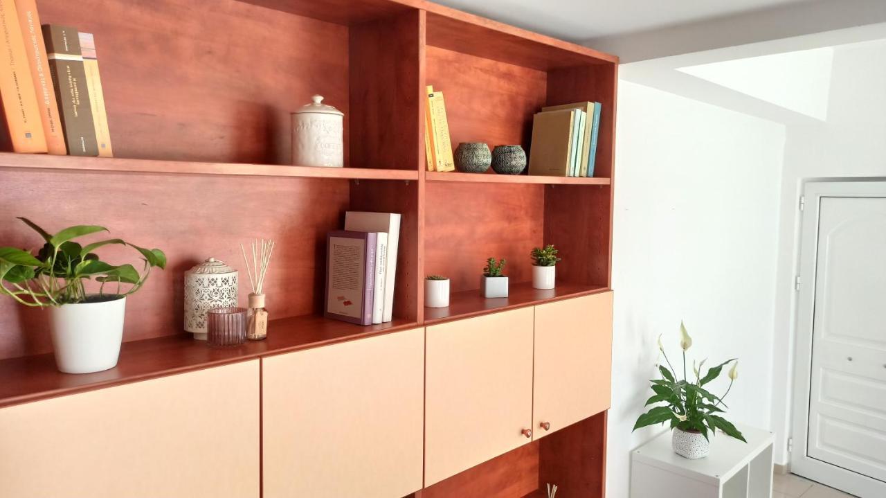 Cozy Flat Close To The Airport/Port And Center Nea Alikarnassos 외부 사진