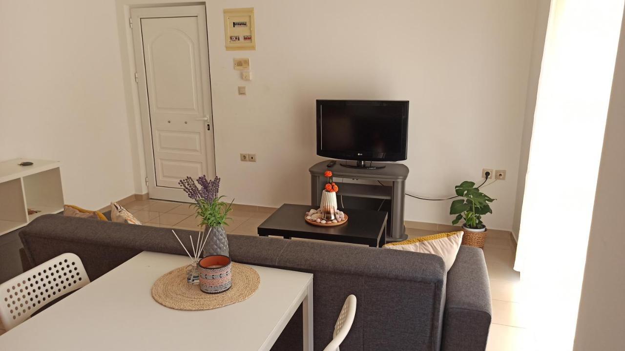 Cozy Flat Close To The Airport/Port And Center Nea Alikarnassos 외부 사진